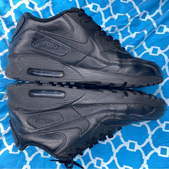 Nike women’s size 8.5 Air Max 90 LTR triple black low top athletic sneakers wmns - Picture 6 of 11